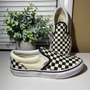 Vans checkerboard slip on